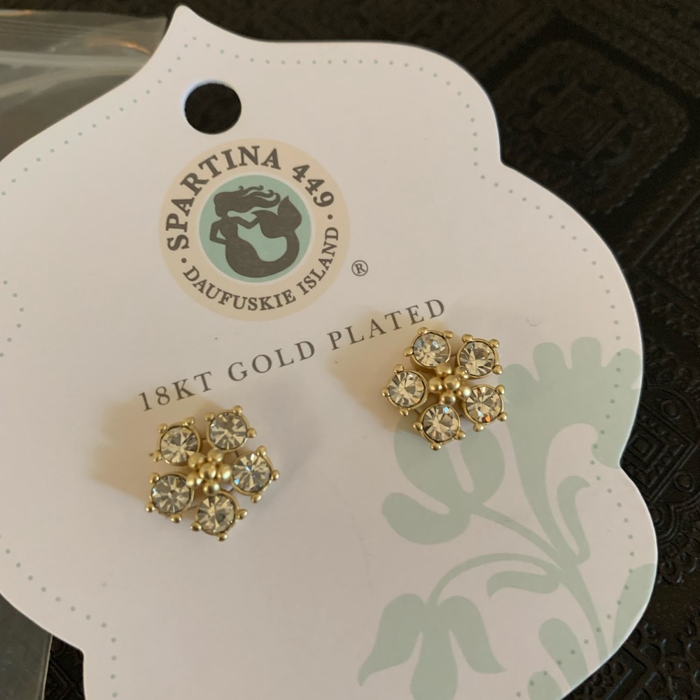 Spartina 449 sparkling flower earrings